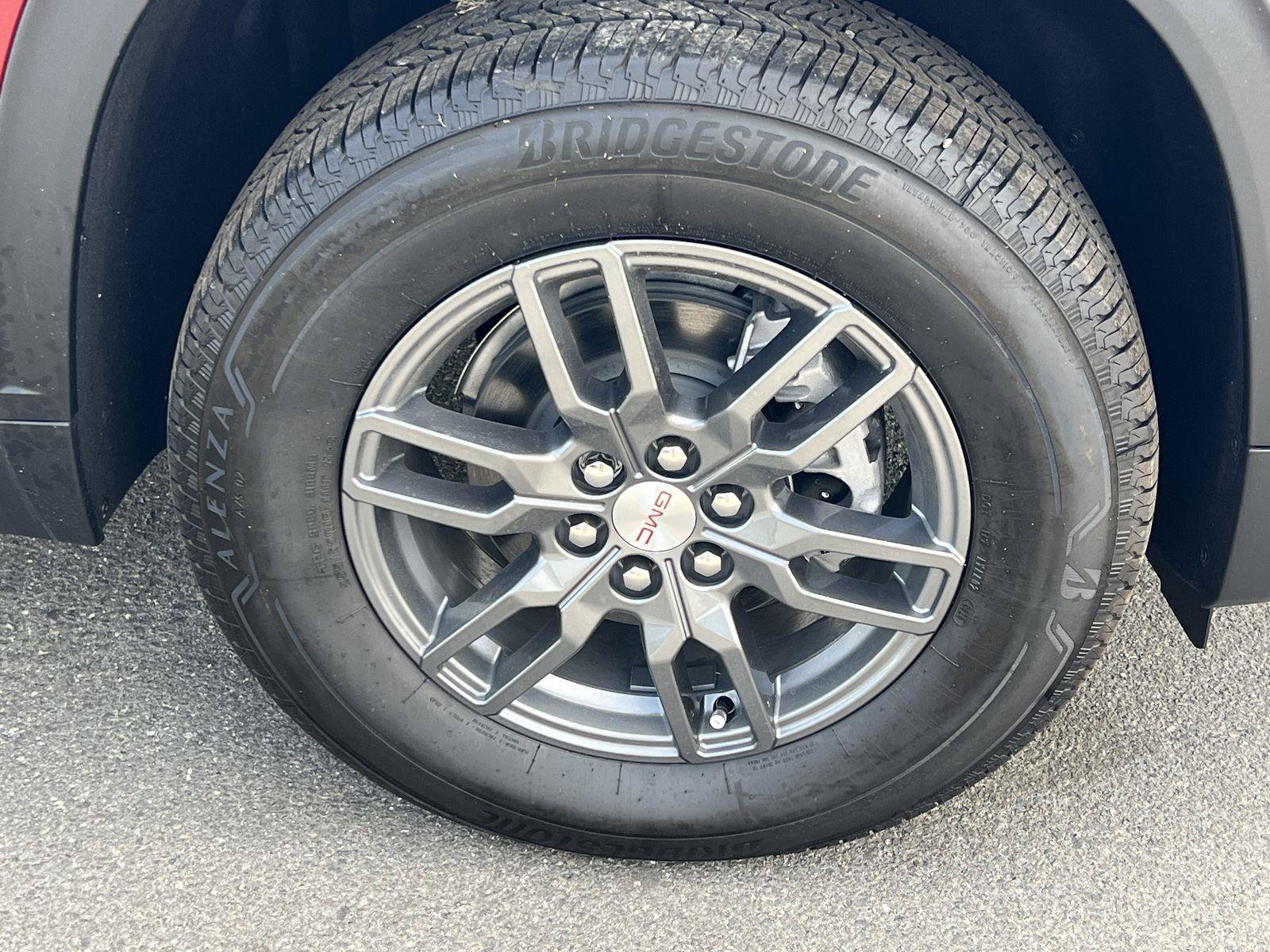 New 2025 GMC Acadia Elevation FWD image 29