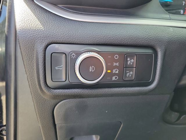 Used 2022 Ford Explorer XLT w/ Equipment Group 202A image 15