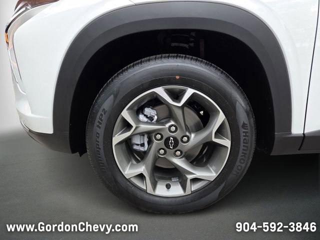 New 2026 Chevrolet Trax LT w/ Driver Confidence Package image 13