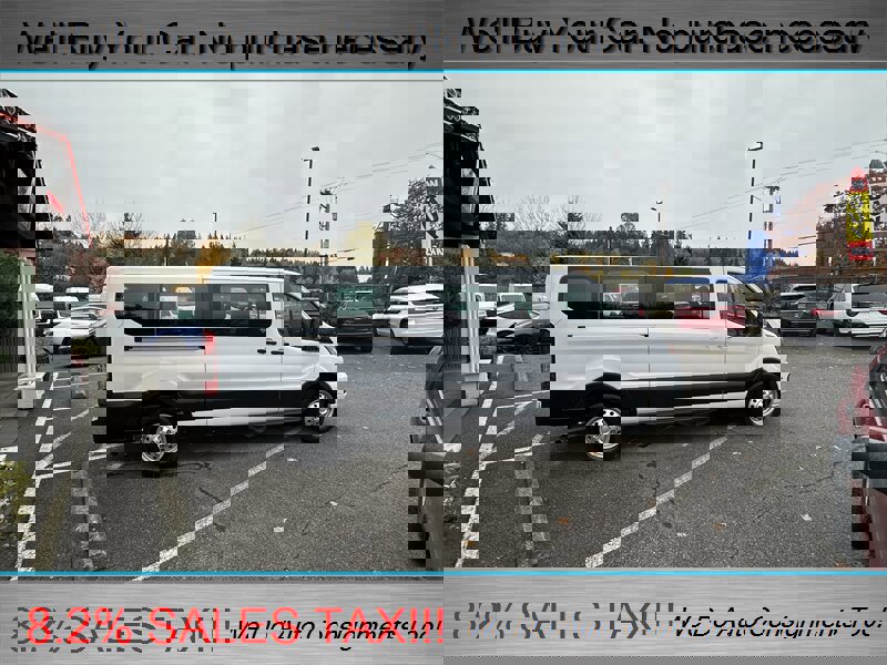 Used 2025 Ford Transit 350 XLT image 4