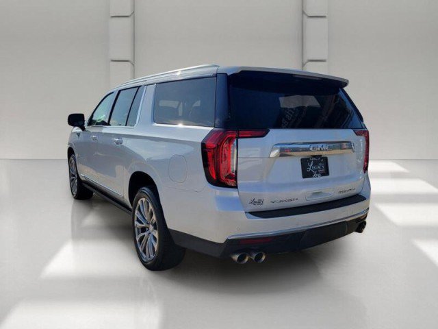 Used 2021 GMC Yukon XL Denali w/ Denali Premium Package RWD image 6