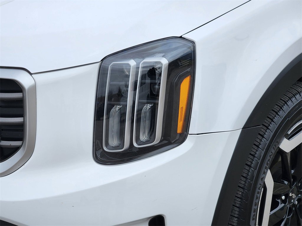 Used 2023 Kia Telluride S image 9
