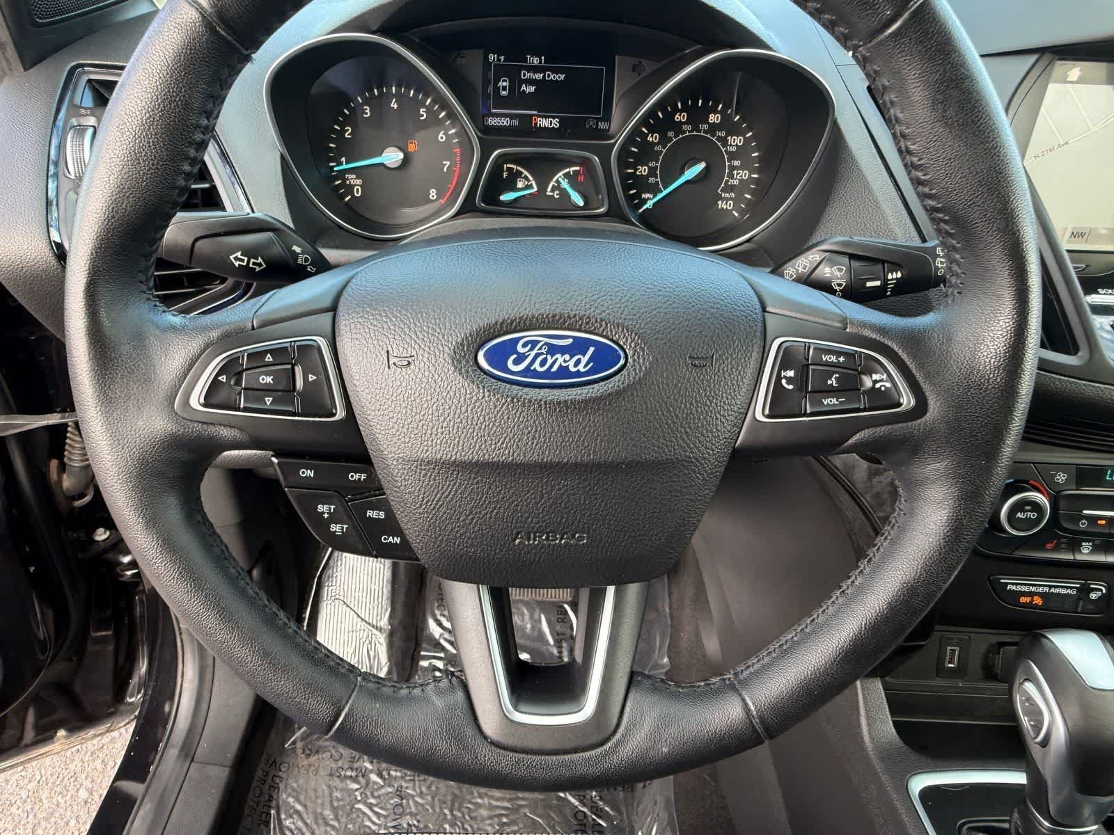 Used 2019 Ford Escape Titanium FWD image 19
