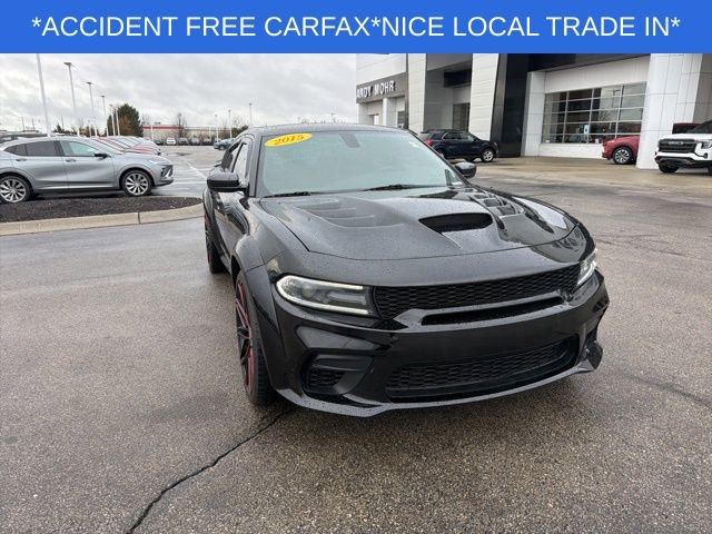 Used 2015 Dodge Charger SXT w/ Plus Group image 3