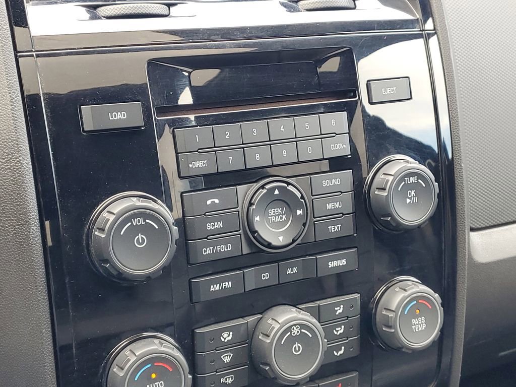 Used 2012 Ford Escape Limited w/ Class II Trailer Towing Pkg AWD/4WD image 22