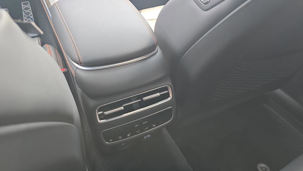 New 2026 Genesis GV70 3.5T Sport Prestige AWD/4WD image 11