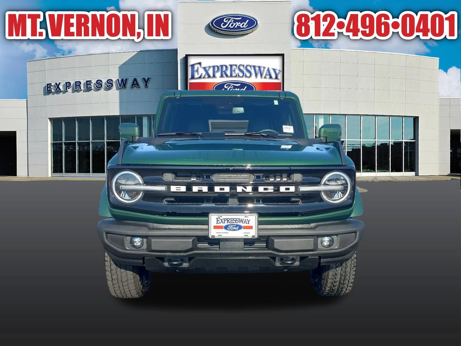 Used 2025 Ford Bronco Outer Banks image 3