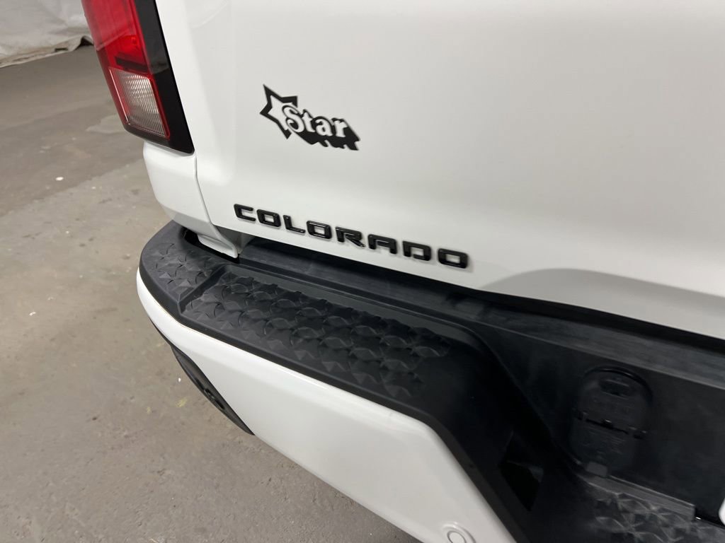 Used 2025 Chevrolet Colorado LT w/ LT Convenience Package image 20