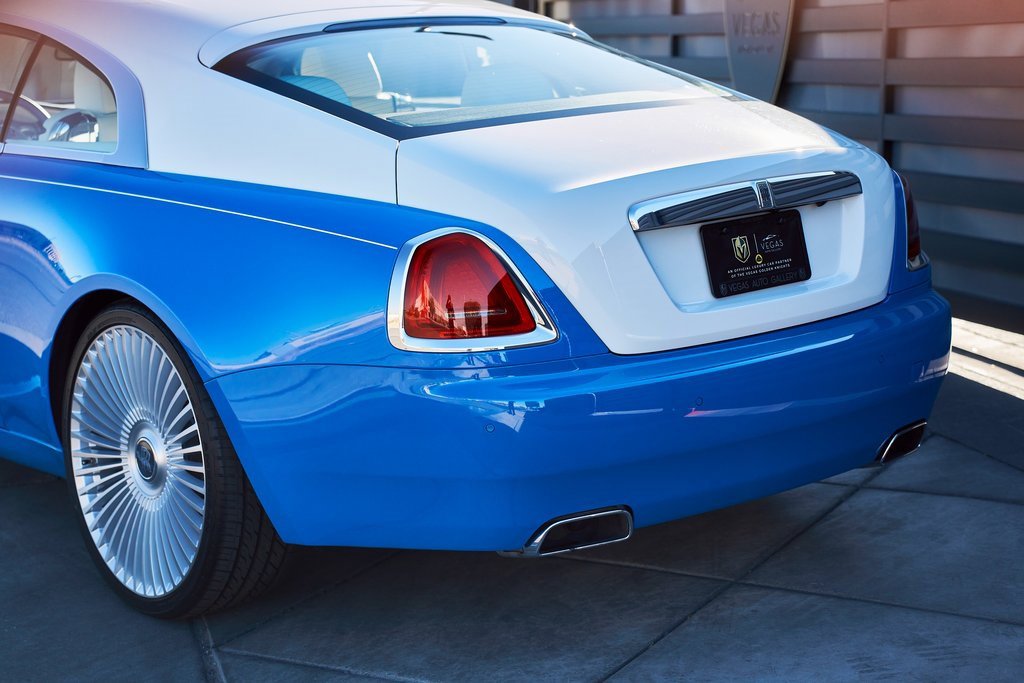 Used 2020 Rolls-Royce Wraith image 12