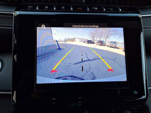 Used 2024 Jeep Grand Cherokee Altitude image 17