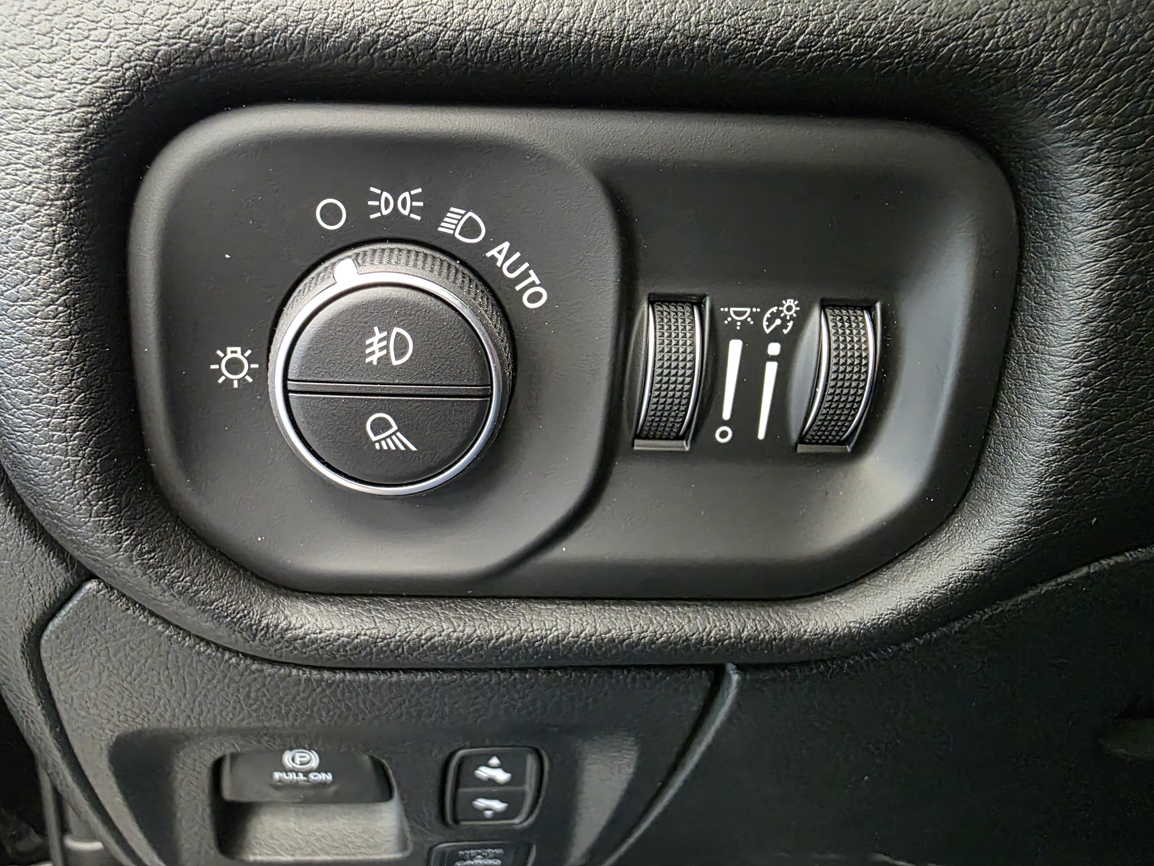 New 2026 RAM 1500 Big Horn AWD/4WD image 16