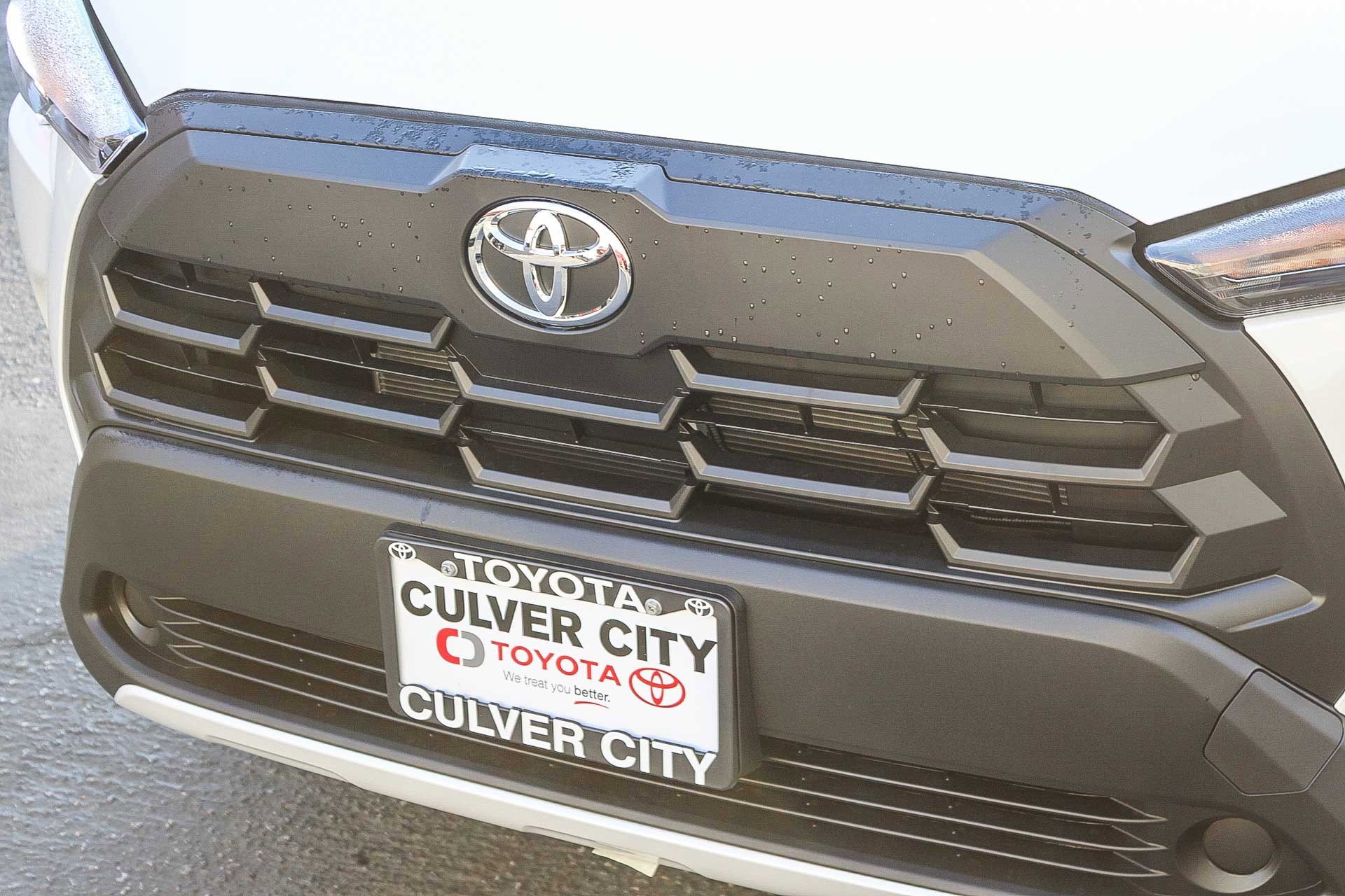 New 2026 Toyota Corolla Cross L image 6