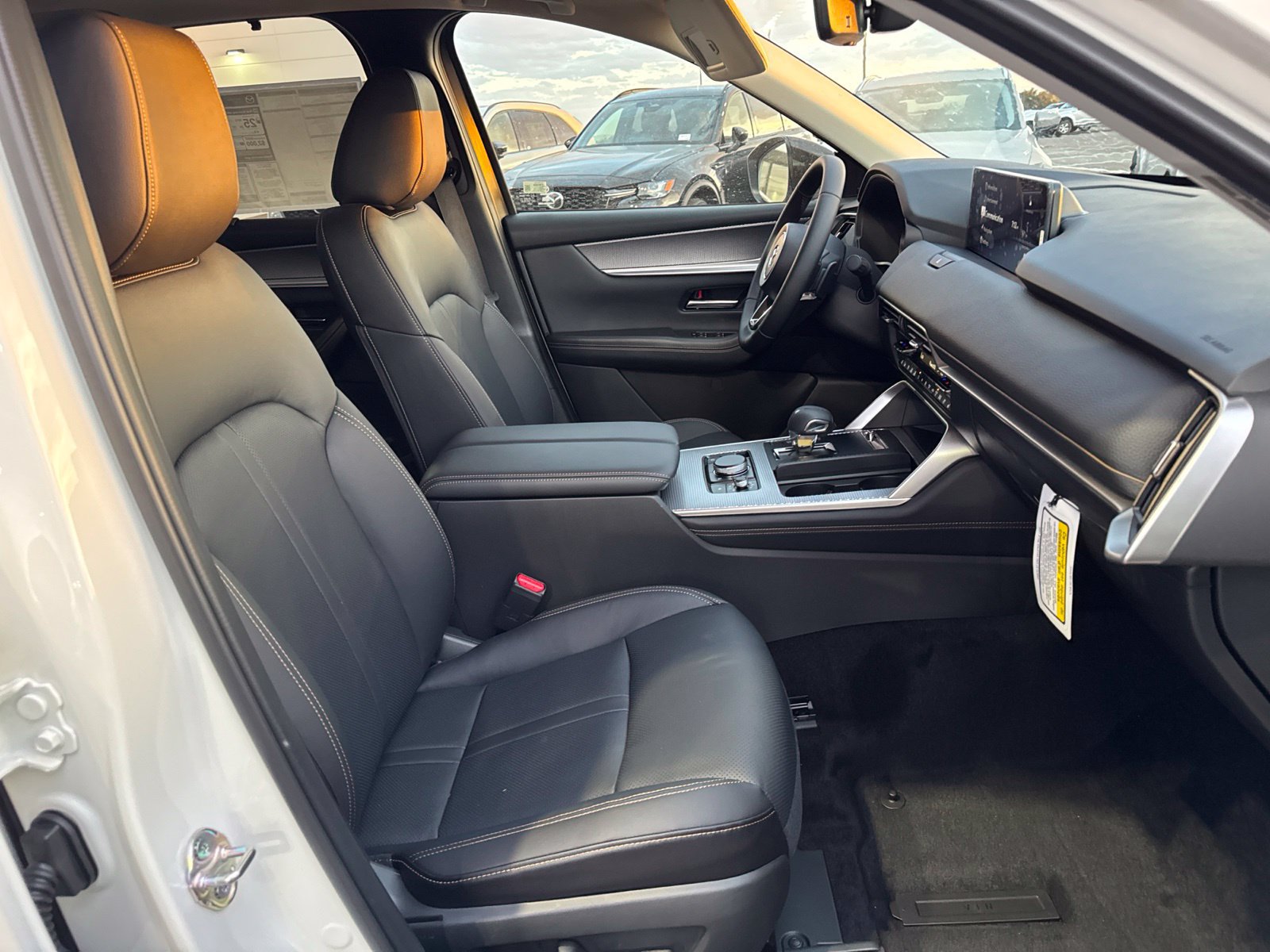 New 2026 MAZDA CX-70 3.3 Turbo w/ Premium Package AWD/4WD image 11