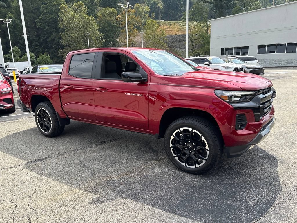 Certified 2026 Chevrolet Colorado Z71 w/ Technology Package AWD/4WD image 8