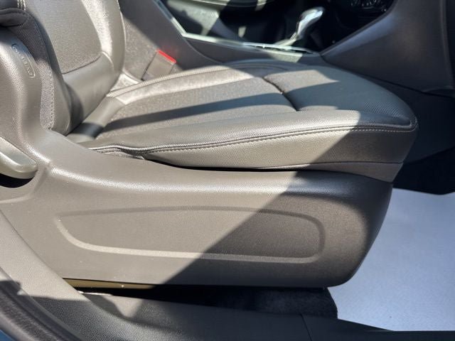 Used 2024 Buick Encore GX Sport Touring w/ Comfort Package AWD/4WD image 30