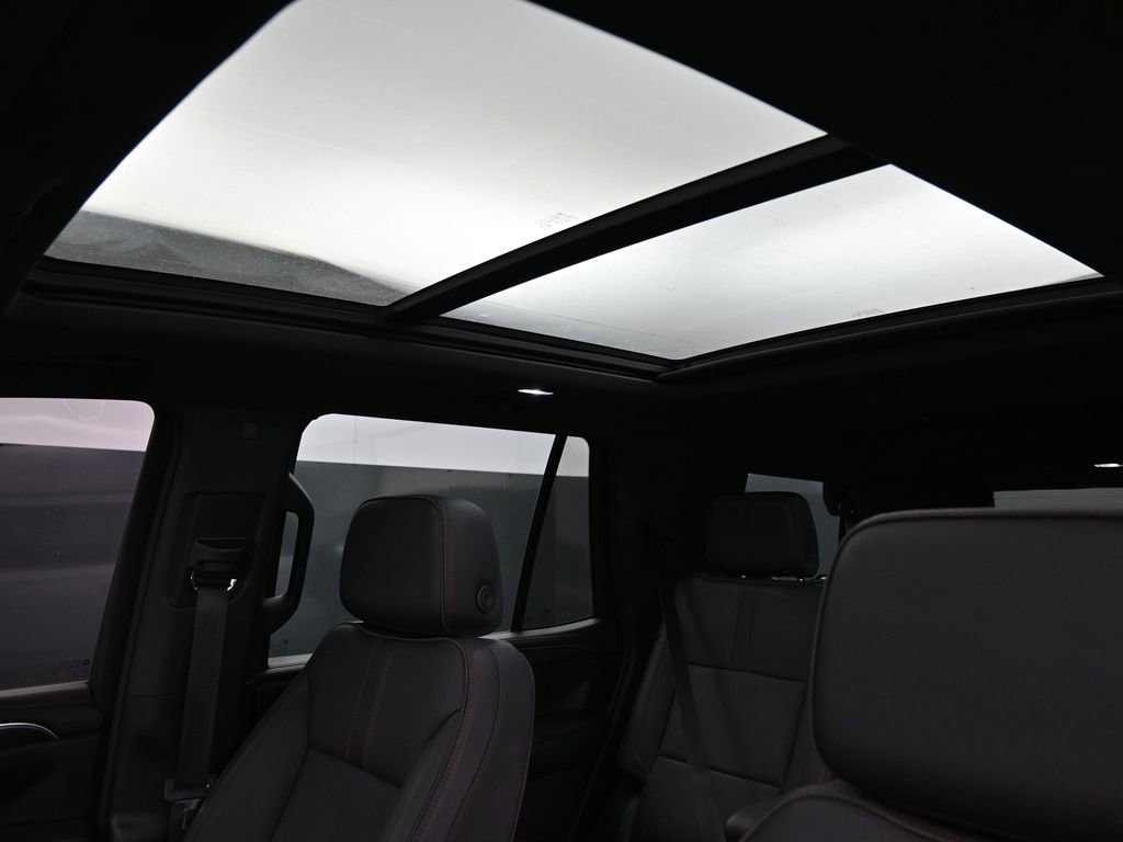 Used 2023 Chevrolet Tahoe RST w/ Sport Performance Package image 33