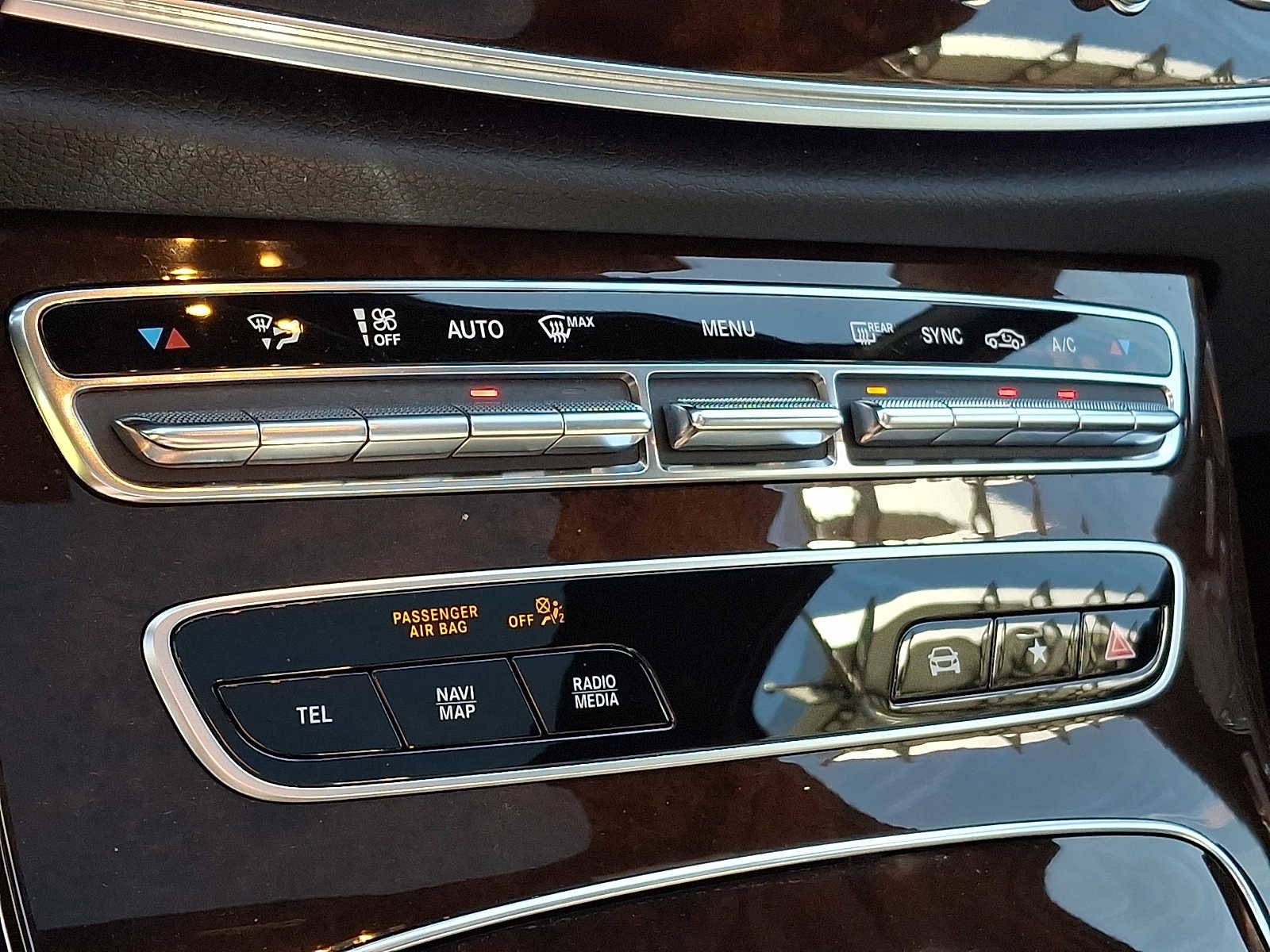 Certified 2022 Mercedes-Benz E 350 4MATIC Sedan image 13