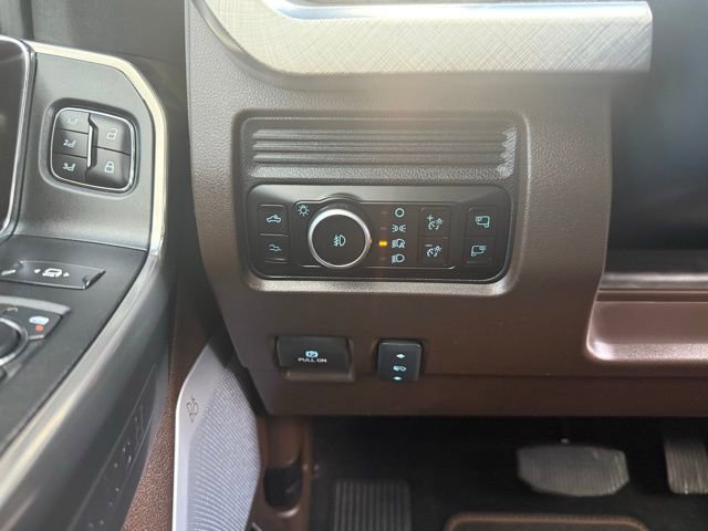 Used 2026 Ford F350 King Ranch w/ Chrome Package AWD/4WD image 33