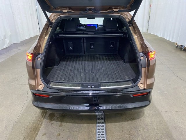 Certified 2025 Toyota Crown Signia w/ Advanced Technology Package image 11