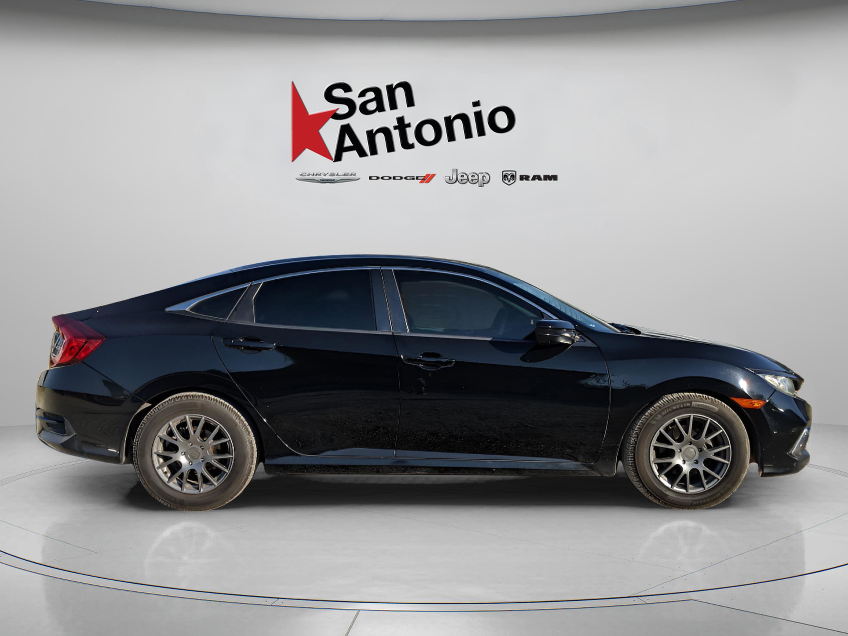 Used 2019 Honda Civic LX image 8