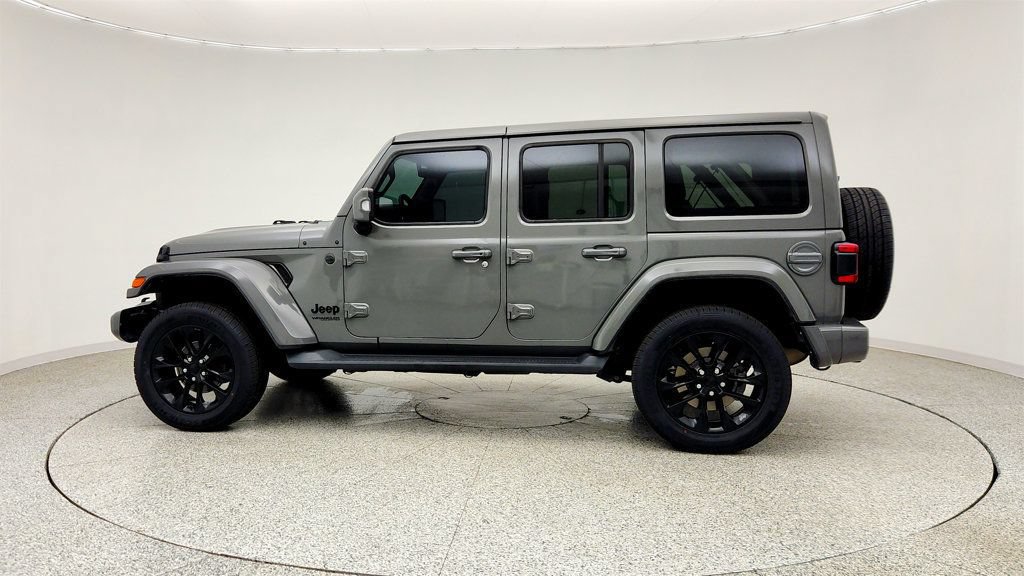Used 2022 Jeep Wrangler Unlimited Sahara AWD/4WD image 8