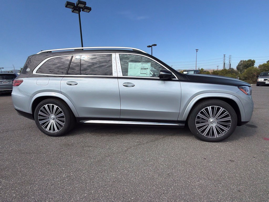 New 2026 Mercedes-Benz Maybach GLS 600 4MATIC image 6