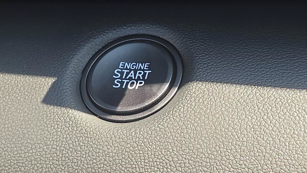 New 2026 Hyundai Elantra Sport FWD image 23