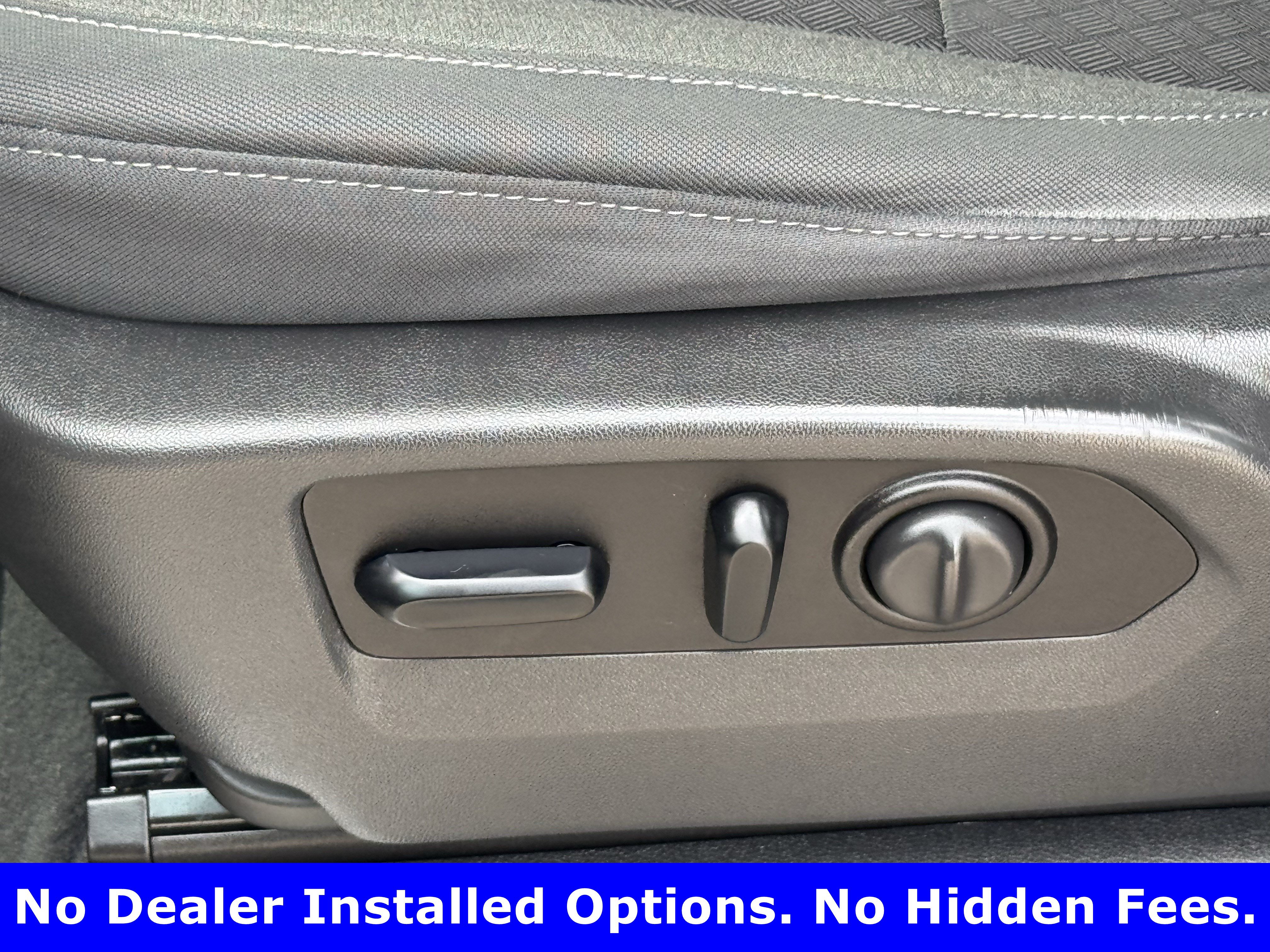 Used 2020 Chevrolet Silverado 1500 LT w/ Texas Edition RWD image 23