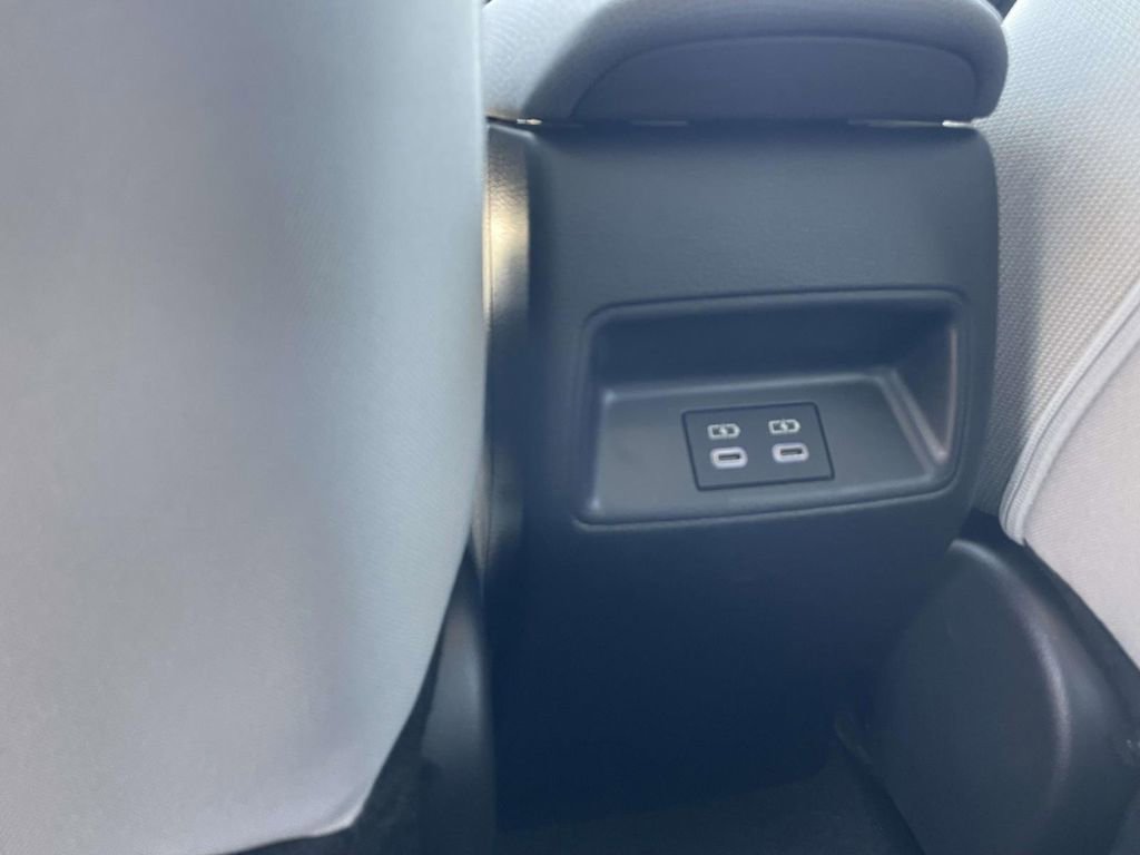 Used 2026 Toyota Corolla LE image 13