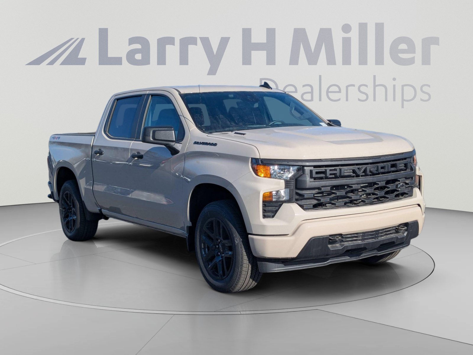 New 2026 Chevrolet Silverado 1500 Custom w/ LPO, Dark Essentials Package AWD/4WD image 7