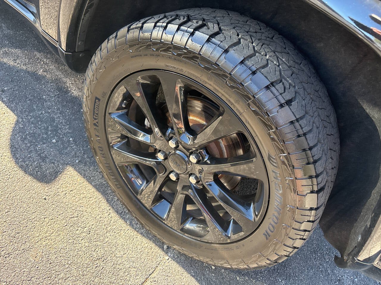 Used 2017 Jeep Grand Cherokee Altitude AWD/4WD image 8
