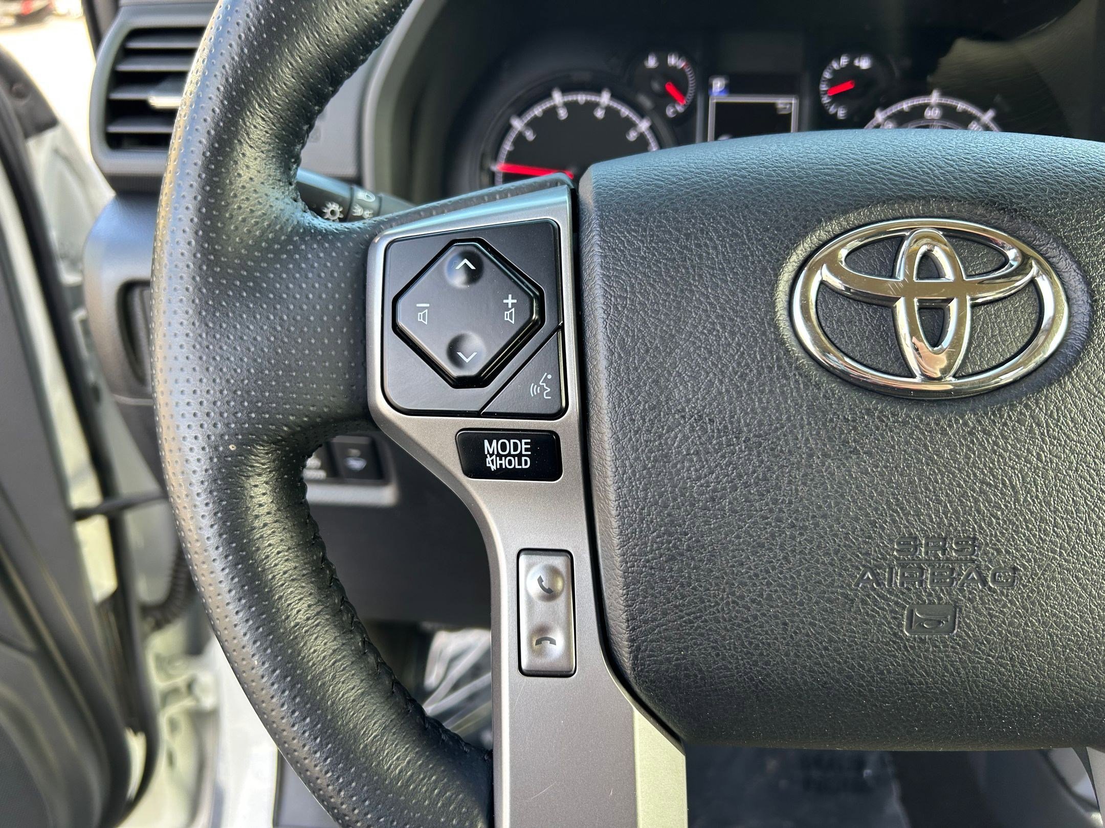 Certified 2023 Toyota 4Runner SR5 Premium AWD/4WD image 16