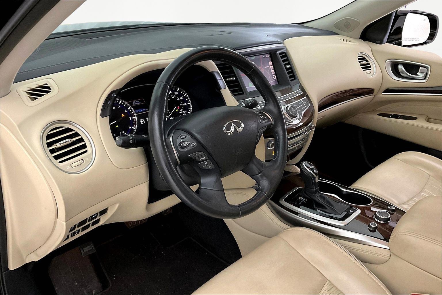 Used 2018 INFINITI QX60 Luxe w/ Deluxe Technology Package image 16