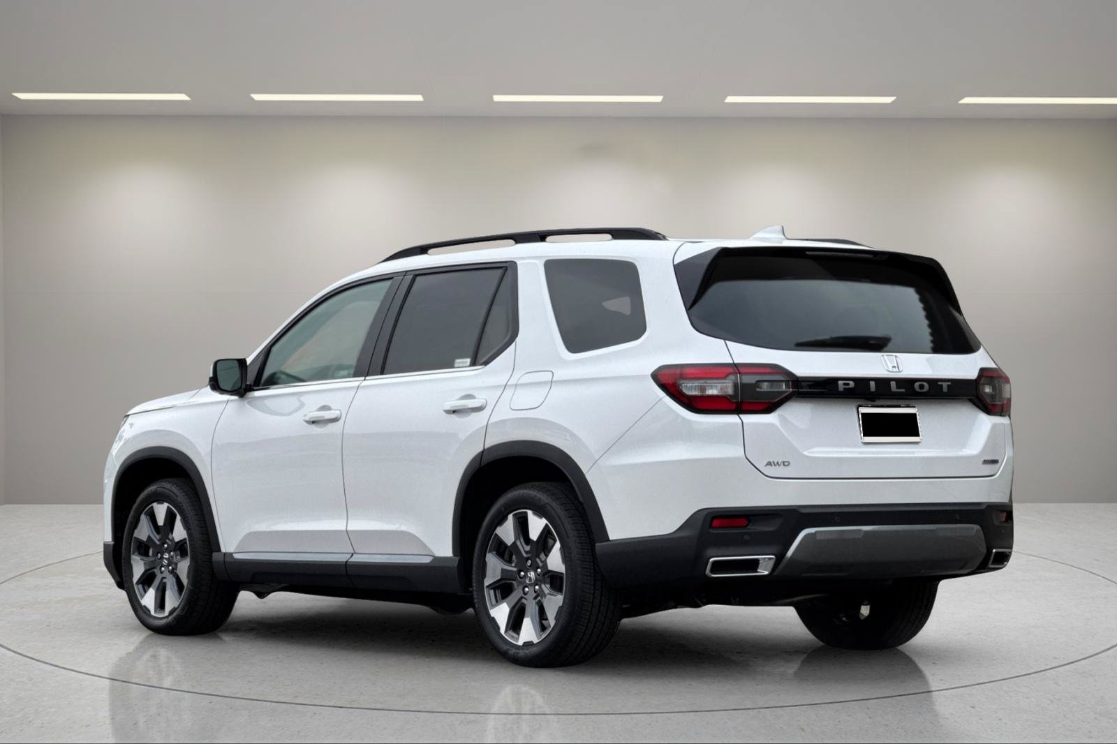 New 2026 Honda Pilot Touring image 5