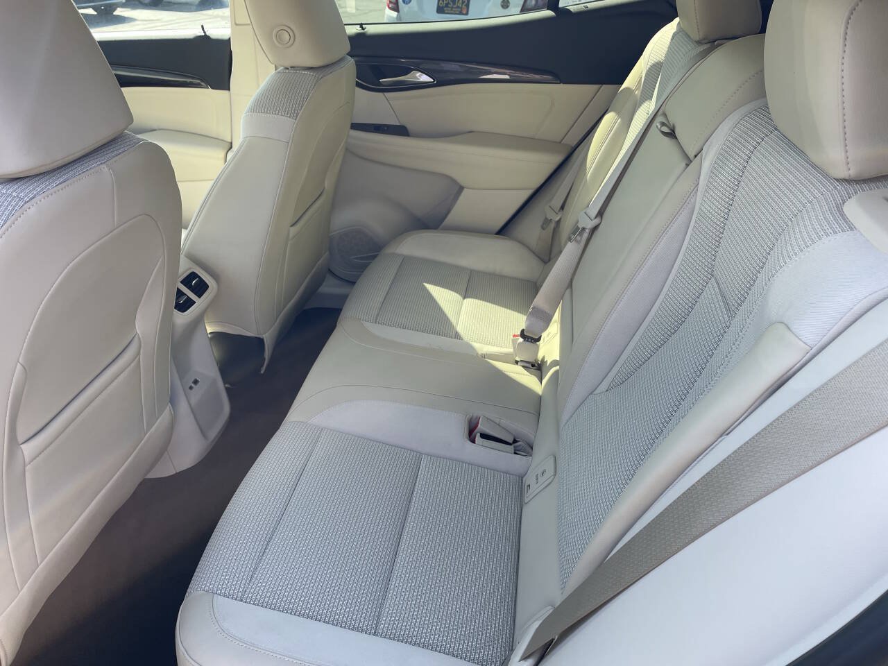 Used 2023 Buick Envision Preferred AWD/4WD image 4