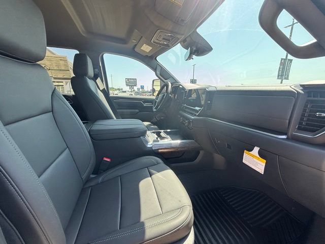 New 2026 Chevrolet Silverado 3500 LTZ w/ LTZ Convenience Package AWD/4WD image 16