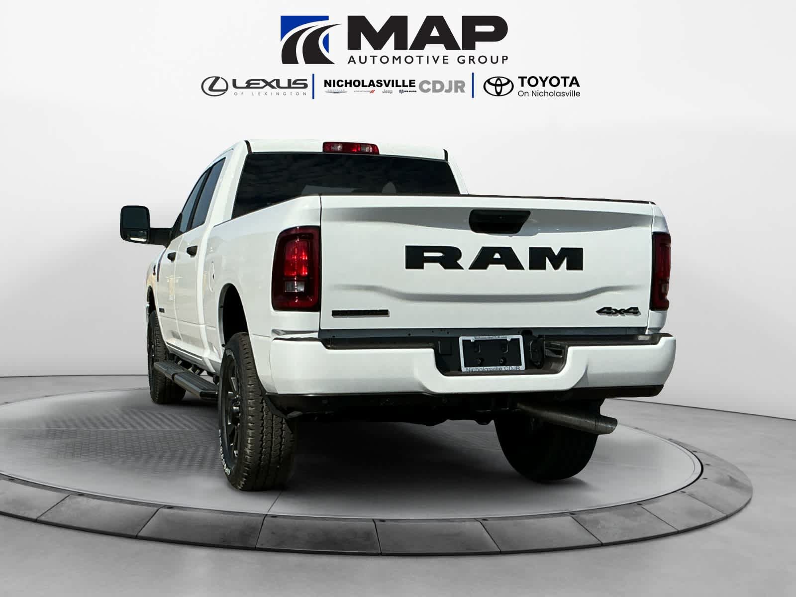 New 2026 RAM 2500 Big Horn AWD/4WD image 3