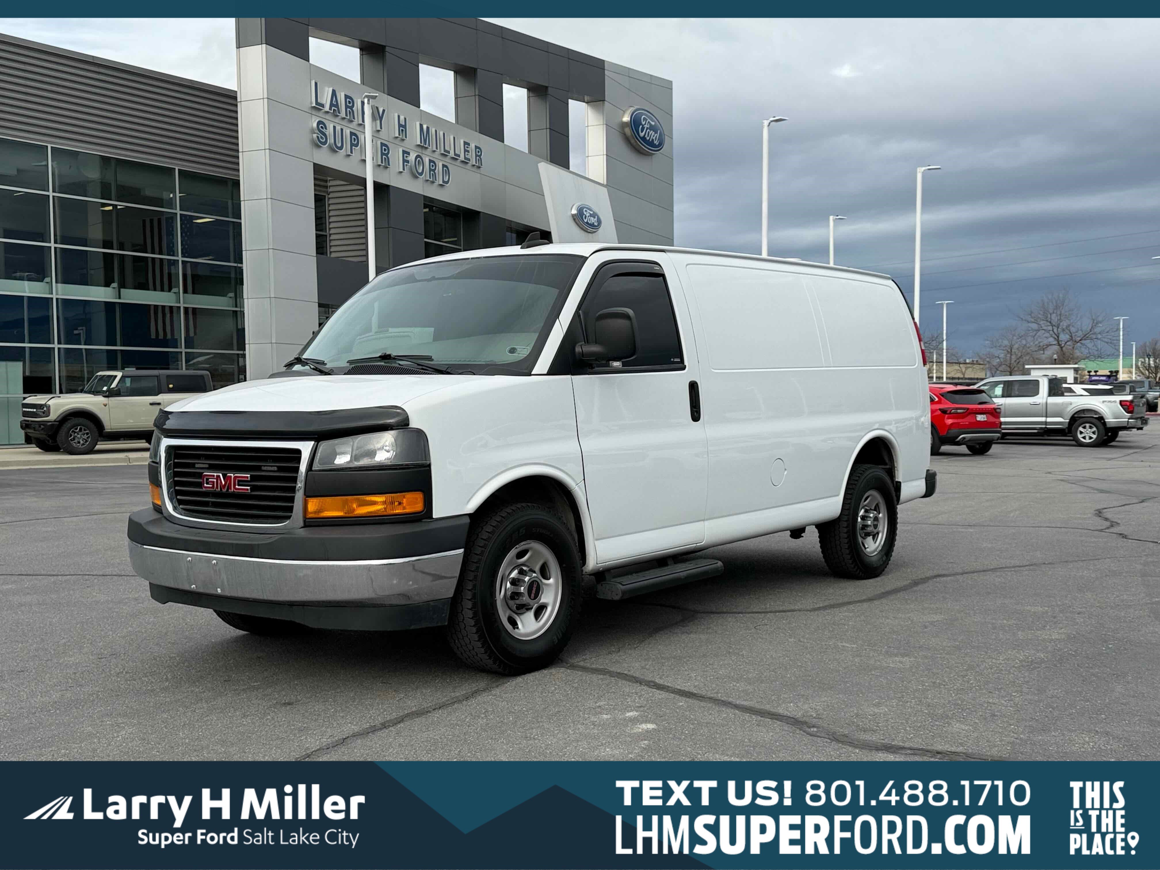 Used 2023 GMC Savana 2500 w/ Driver Convenience Package image 1