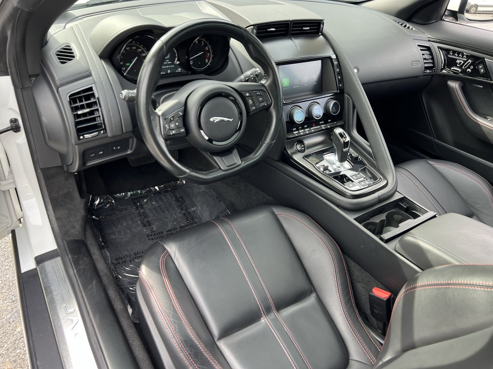 Used 2016 Jaguar F-TYPE Coupe RWD image 13