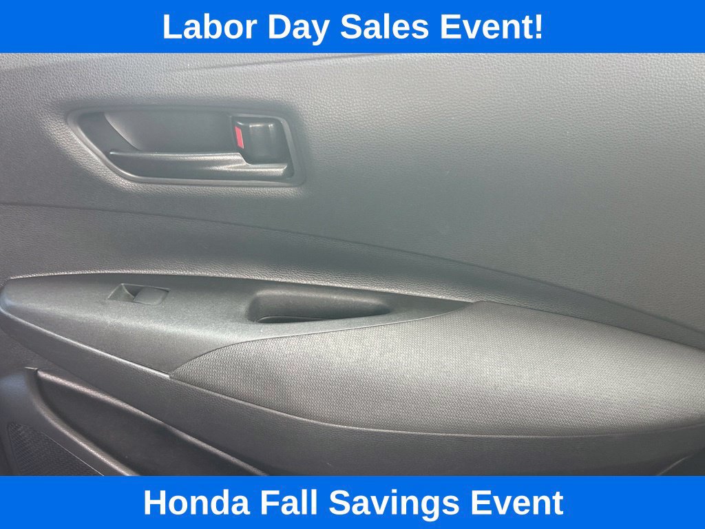 Used 2022 Toyota Corolla LE FWD image 12