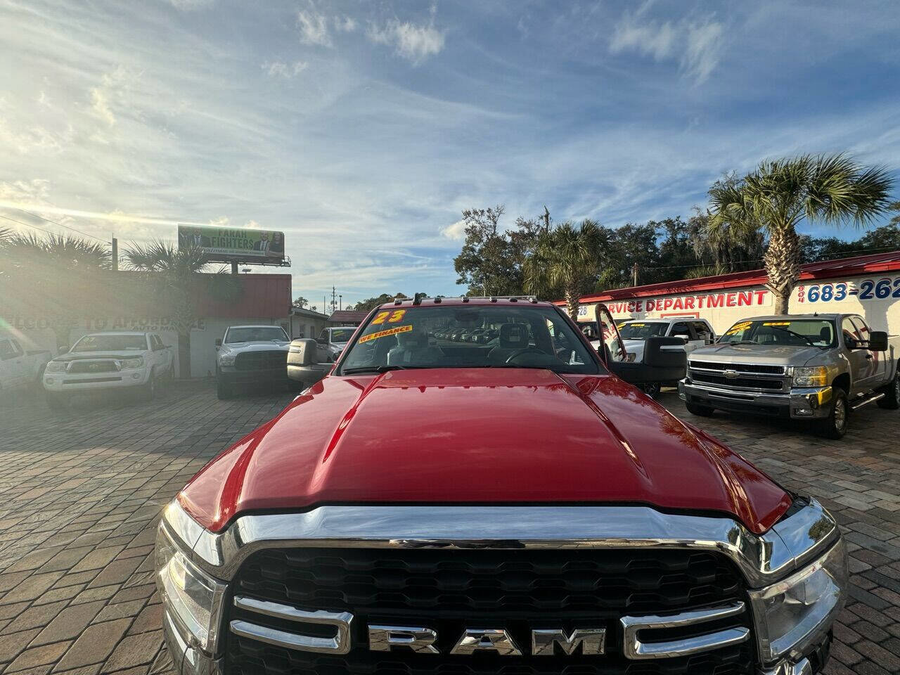 Used 2023 RAM 5500 SLT w/ Quick Order Package 2YG SLT RWD image 2