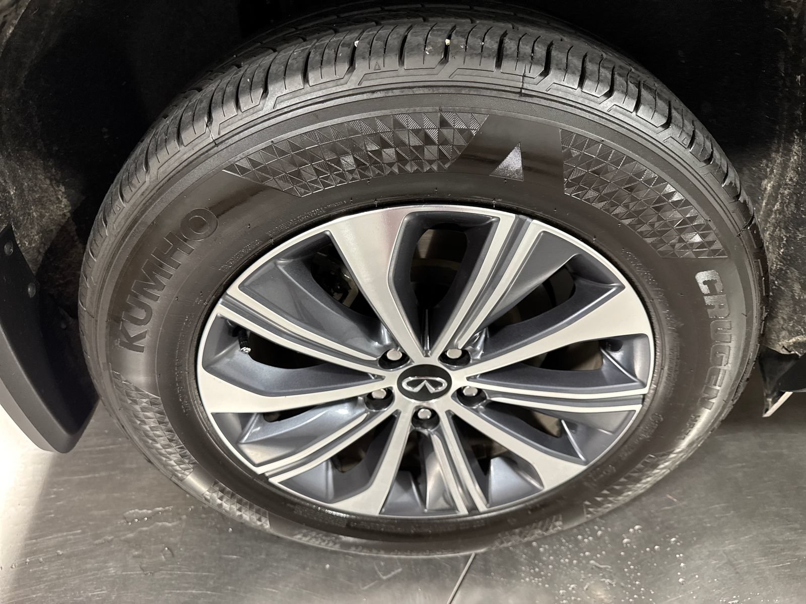 Certified 2025 INFINITI QX60 Pure AWD/4WD image 13