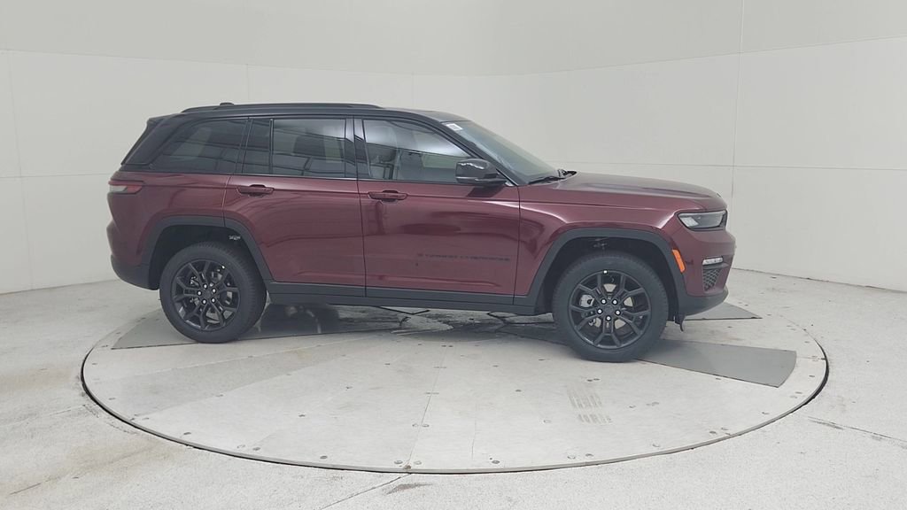 New 2025 Jeep Grand Cherokee Limited image 17