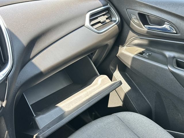 Used 2020 Chevrolet Equinox LT w/ LPO, Floor Liner Package FWD image 31