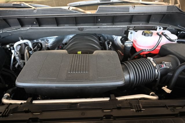 New 2026 Chevrolet Silverado 1500 RST w/ Dark Appearance Package AWD/4WD image 29