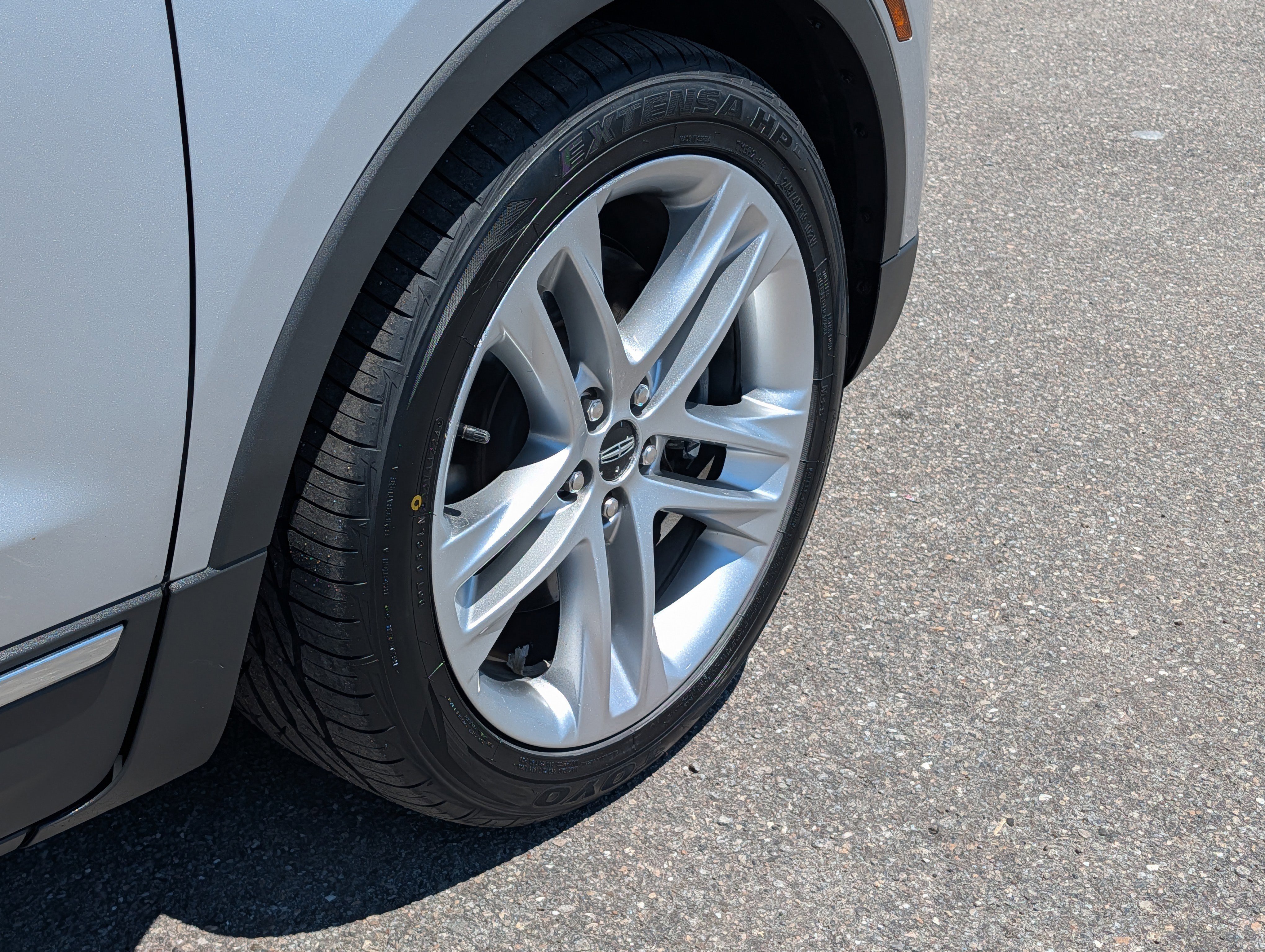 Used 2015 Lincoln MKC AWD w/ Equipment Group 102A Reserve image 12