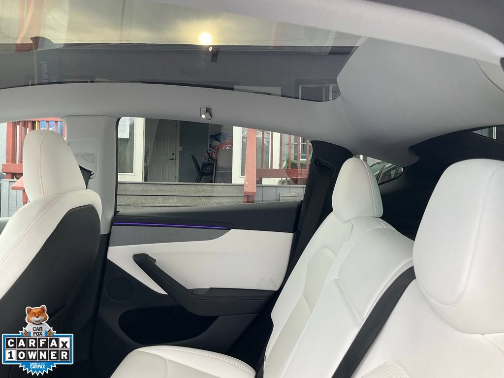 Used 2026 Tesla Model Y Long Range AWD/4WD image 32