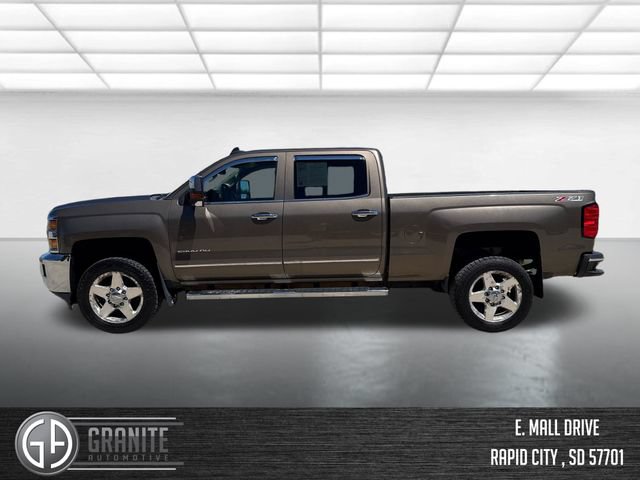 Used 2015 Chevrolet Silverado 2500 LTZ w/ LTZ Plus Package AWD/4WD image 3