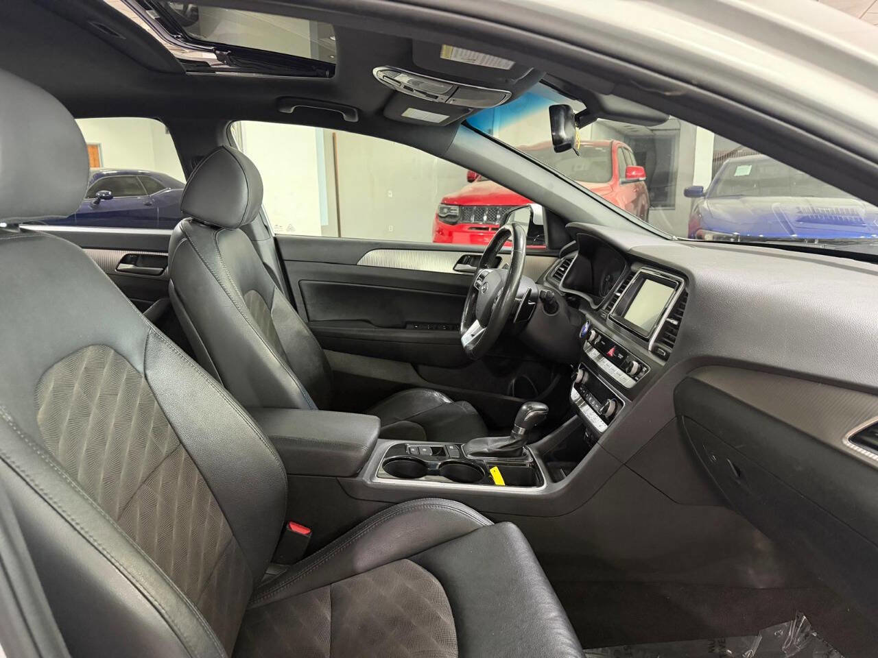 Used 2019 Hyundai Sonata Sport w/ Tech Package 03 image 26