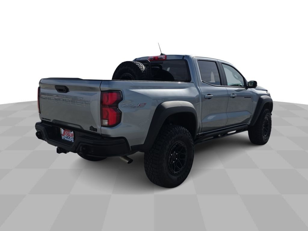 Used 2024 Chevrolet Colorado ZR2 w/ ZR2 Bison Edition image 8